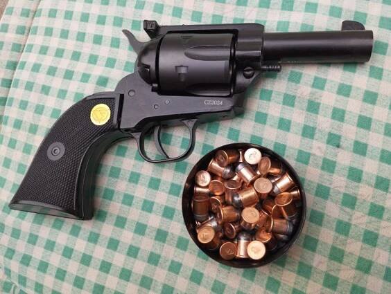 FLOBERT revolver CHIAPPA 9mm,,3,5