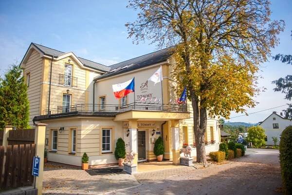 A-HOTEL TOMMY & SPA s.r.o., Náchod