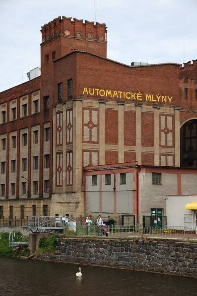 Automatické mlýny, Pardubice