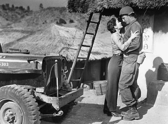 ONE MINUTE TO ZERO, Ann Blyth, Robert Mitchum, 1952