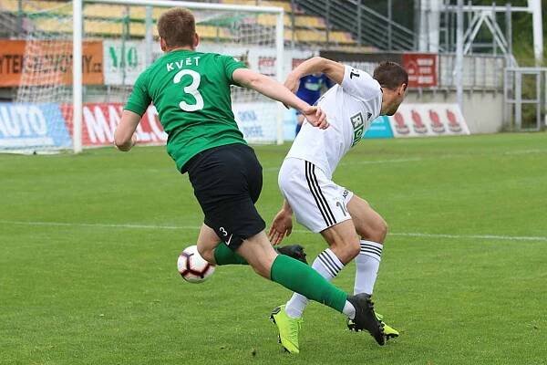 Zápas 2. kola nadstavbové části skupiny o záchranu 1. FK Příbram - MFK Karviná 1:0.