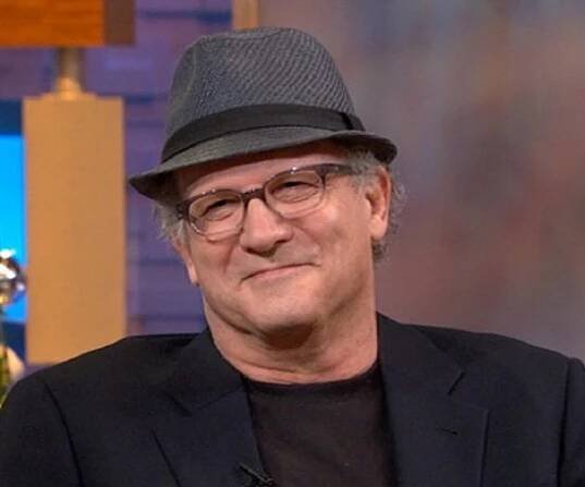 Albert Brooks Biography - Facts, Childhood, Family Life & Achievements