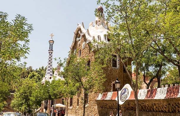 Mel C. Labrador - Barcelona's Gaudi 2015