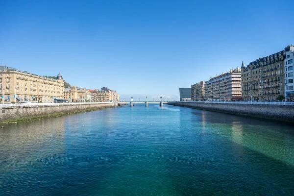 Playa Gros - Apartments in San Sebastián/Donostia