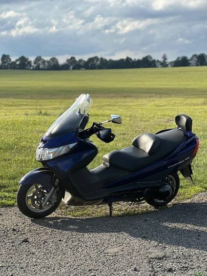Suzuki burgman 400