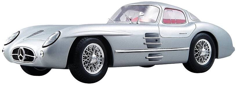 Maisto Mercedes 300SLR Uhlenhaut Coupe 1955, Silber 1:18 model auta