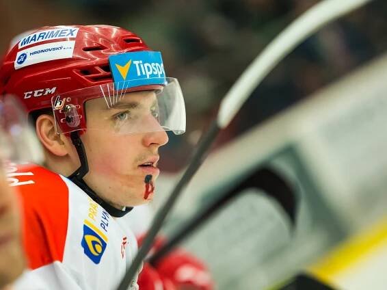 Mountfield HK, a.s. | Fotogalerie | Hráč | Lukáš Vopelka