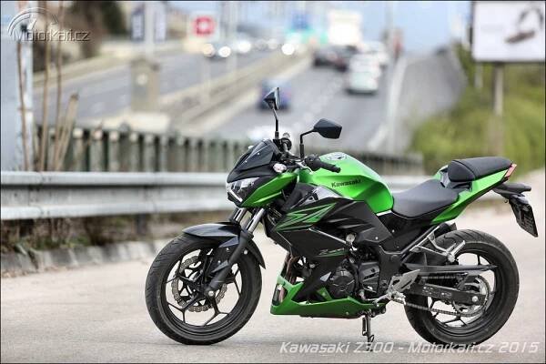 Kawasaki Z300 | Katalog motocyklů a motokatalog na Motorkáři.cz