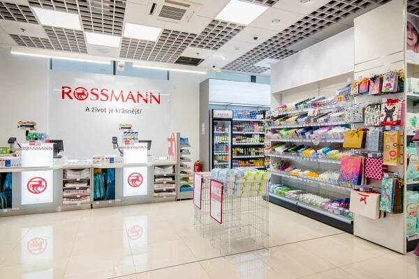 Nový Rossmann v nové pasáži