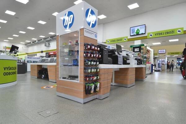 Nákup od Rohlík.cz půjde vyzvednout i v AlzaBoxech. Včetně mražených potravin