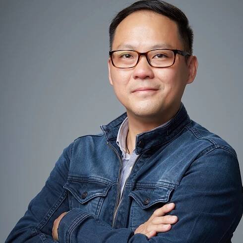 Daniel Kwan Leong, Lee