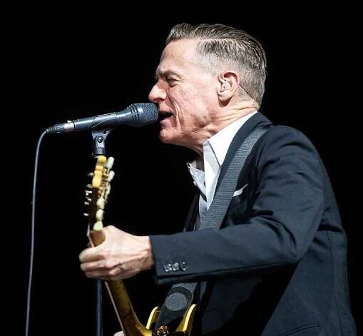Bryan Adams vystoupí v létě v Hradci Králové. Představí své nové album