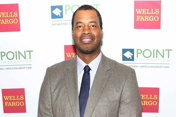 NBA Veteran and First Openly Gay Athlete Jason Collins Undergoing Treatment for Brain Tumor