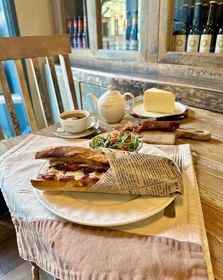 Pražské bistro Marthy's Kitchen zvedlo ze židle některé matky: Nejsme místo pro nevychované spratky, vzkázali jim
