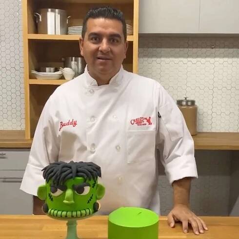 Buddy Valastro Is Hosting a Family Baking Class Following Brutal Hand Injury