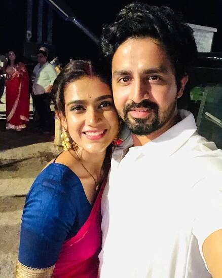 Aakanksha Singh (Actress) Age, Height, Husband, Family, Movies, Web Series, Net Worth 5