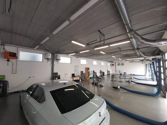 STK Brno s.r.o. - SME / STK - Vybavení autoservisů, pneuservisů a dílen v průmyslu od TECHNOLOGY - GARAGE spol. s r.o.