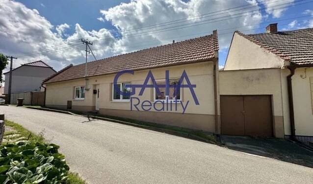 Bydlení či chalupa kousek od Kyjova | Reality.iDNES.cz 