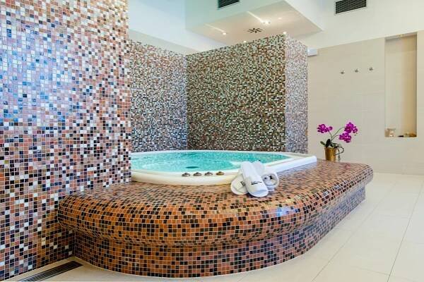 Wellness pobyt na zámku Liblice – Zážitky.cz