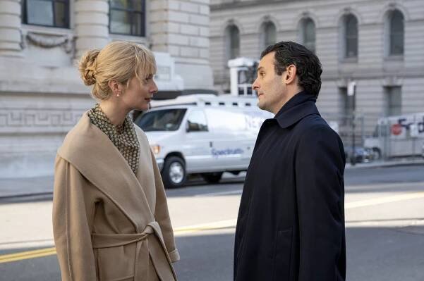 Caitlin Fitzgerald, Arian Moayed - Neskutečná Anna - Nebezpečně blízko - Z filmu