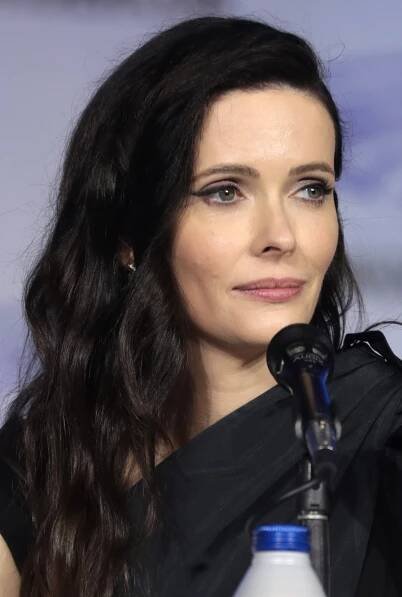 Elizabeth Tulloch