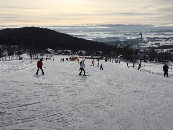 Ski areál Strážné - informace a mapa
