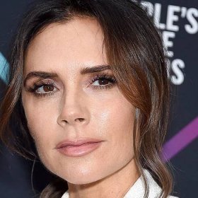 Victoria Beckham's £9 beauty secret that makes her tan really last