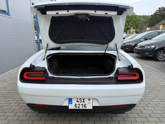 Dodge CHALLENGER 5.7 HEMI V8 R/T 2020