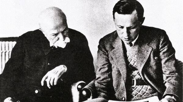 Karel Čapek ve skutečnosti slovo robot nevymyslel. Byl to jeho bratr Josef