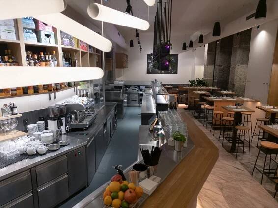 Špejle Jungmannova in 2025 | Bistro, Bar