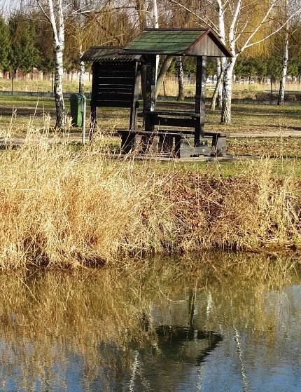 Fotografie - Dašice turistický přístešek u náhonu. - 09.02.2020