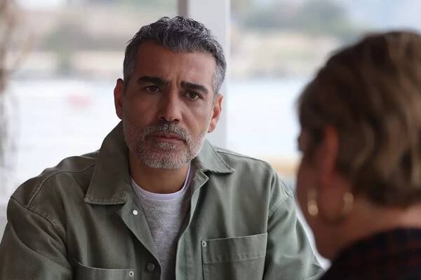 Maviye Sürgün - Episode 13 (E13) (2023)