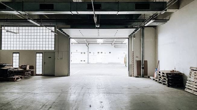 K pronájmu Sklad 1 950 m² - Brno | CREAM Real Estate