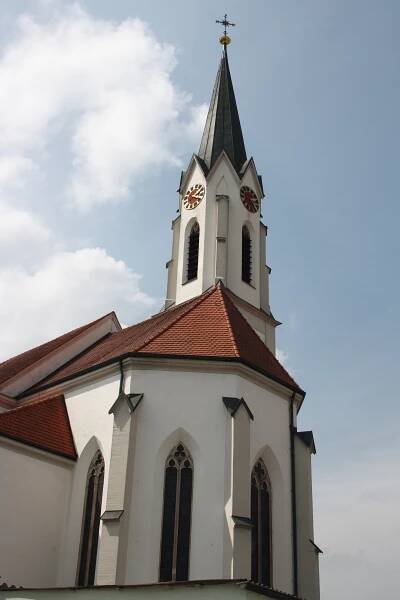 St. Peter und Paul (Hausen)