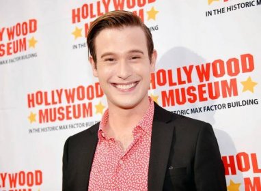  Psychic Tyler Henry has his own show on US TV