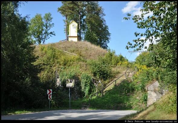 Nezbudská Lúčka – Hrádok / hrady-zriceniny.cz