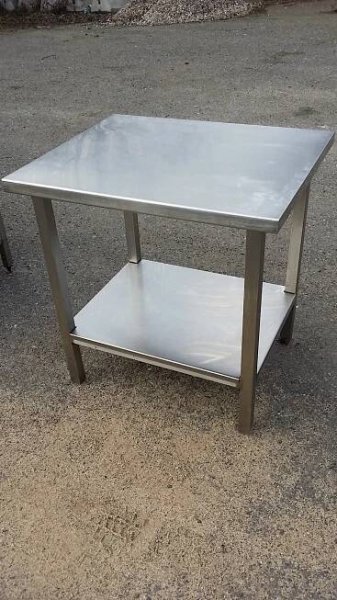 Nerezový stůl s e spodní polici 80x60x85 cm – Gastrobazar Reluha – výkup a prodej gastro zařízení