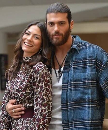 Can Yaman Demet Özdemir ilişkilerini uzlaştırmak Alessandro Rosica