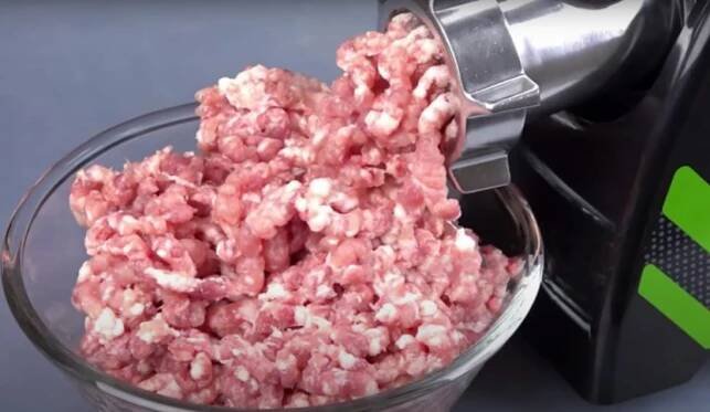 Chutné a šťavnaté klobásy nejen pro děti - ProSvět.cz