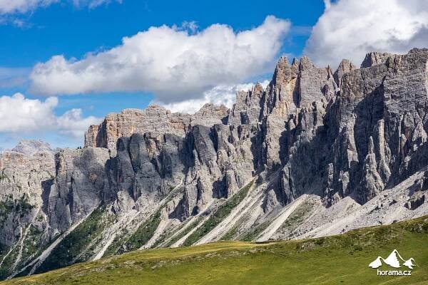 Okolo hřebenu Croda da Lago za krásami italských Dolomit | Horama