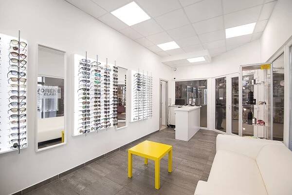 Očná optika - LIVING centrum ::