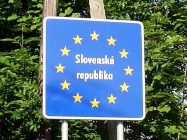 Slovensko: Počet obyvatel, rozloha