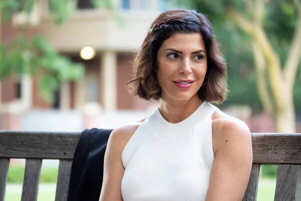 Soukromé očko - Životní rozhodnutí - Z filmu - Cindy Sampson