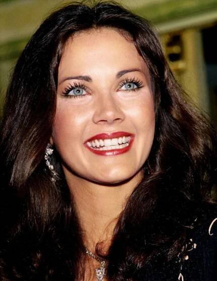 Lynda Carter - Forehead, Nose, Brown, Cheek, Smile, Skin,...