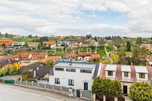 Prodej bytu 2+kk/T/2B/GS, 106 m2, v nové Rezidenci Pod Rybníčkem, Praha 6 - Suchdol | Luxent