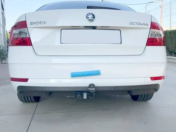 Tažné zařízení Škoda Octavia kombi 2024- (IV facelift), pevné 2 šr., Aragon | tazne.cz