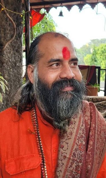 Team | Siddha Maha Yoga