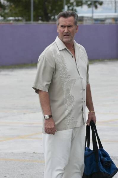Status: Nežádoucí - Vinen podle obžaloby (S04E12) (2010)