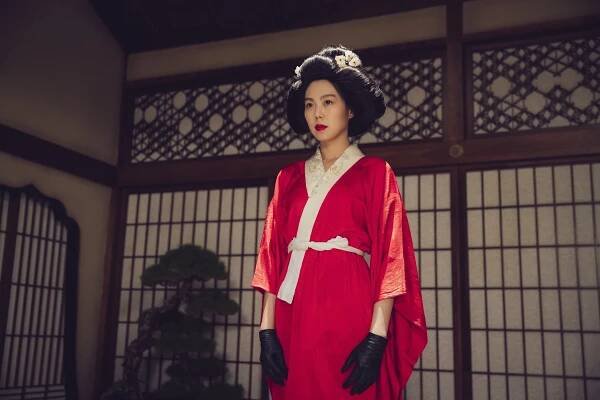 Komorná - Z filmu - Min-hee Kim
