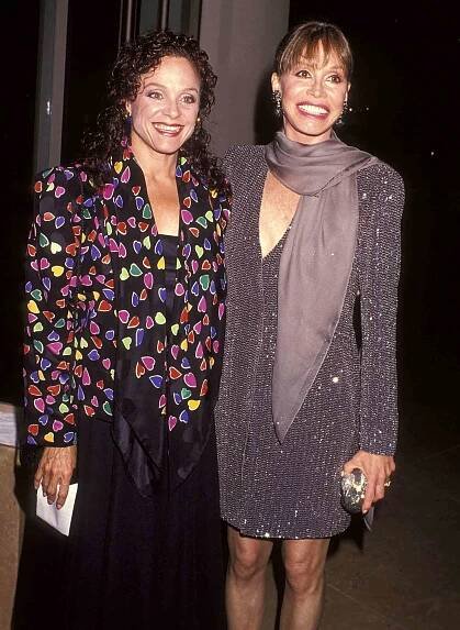 106793862RG765_MaryTylerMoore